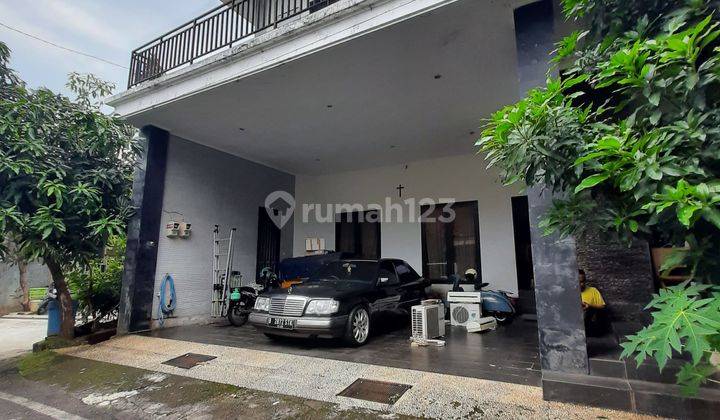 Rumah 2 Lantai Ada Swimming Pool di Pasadena Semarang Barat 2