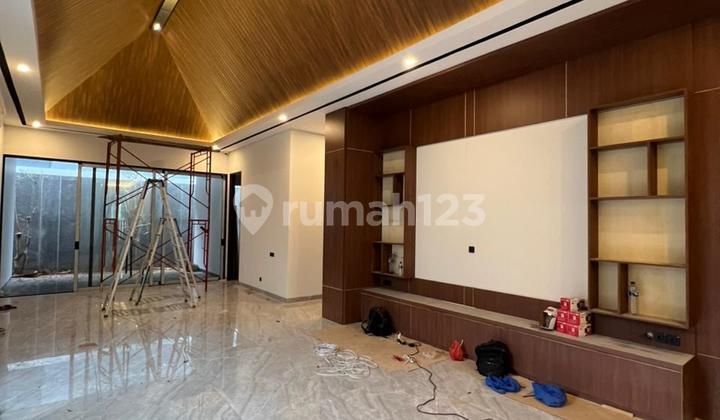 Rumah Baru Bagus Full Furnished Di Perumahan Elite Puri Arga Golf Bsb City Semarang 2