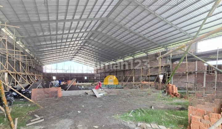 Warehouse in Gatsu Industrial Area Near Toll Gate 1