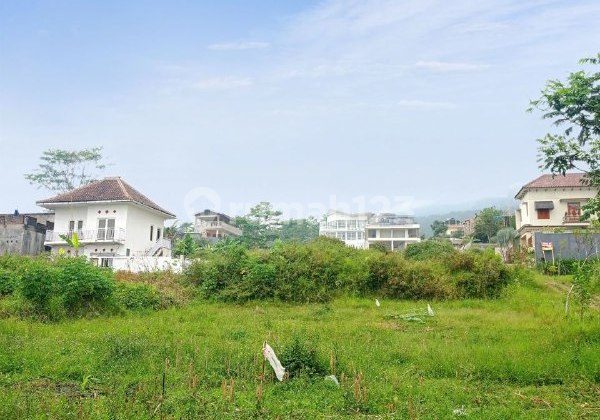 Tanah Strategis di Jalan Abdul Gani Atas Kota Batu Lokasi Datar  2