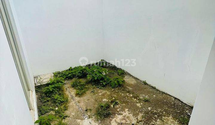 Tempat Tinggal Bangunan Baru di Green Orchid Residence 8