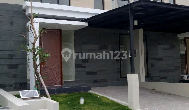 RUMAH MODERN DI NORTHWEST HILL CITRALAND SURABAYA MURAH RON.A2801 1