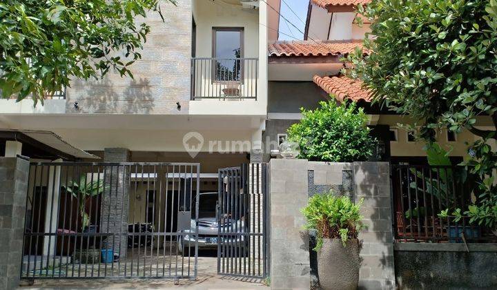 DIJUAL RUMAH KOS KETINTANG WIYATA SURABAYA                   
 1