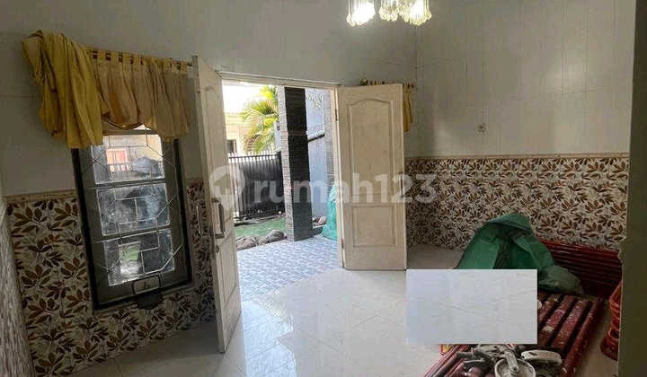 RON.A2864 RUMAH 2 LANTAI PUCANG ANOM TIMUR SURABAYA SIAP HUNI