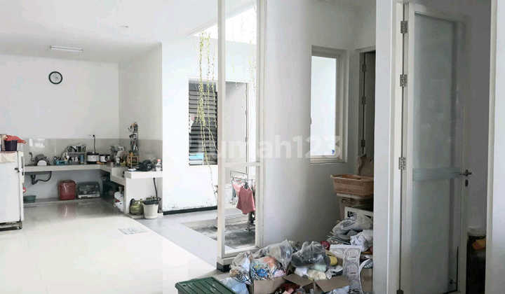FER.A513 2-Story House Kutisari Indah Surabaya Ready to Occupy 2