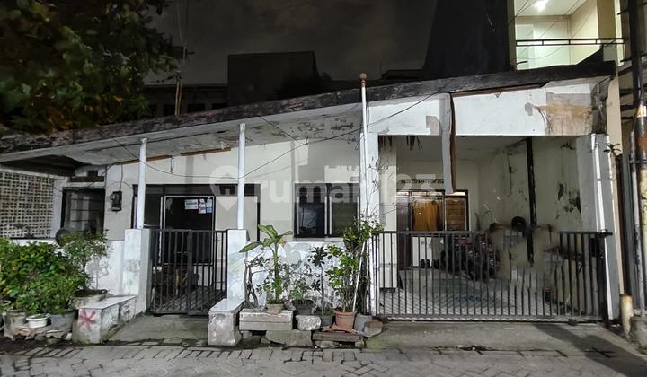 Jual rumah Ngagel Madya Utara dekat sekolahan, Kampus STTS  1