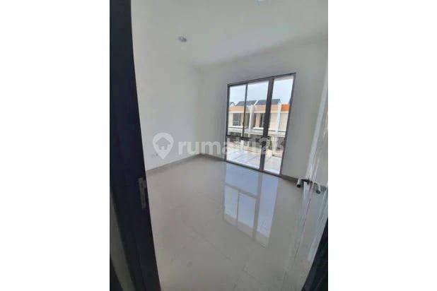 Rumah 2 Lantai Bagus Dengan Harga Terbaik Uk. 4,5x10 Harga 1,25 M 1