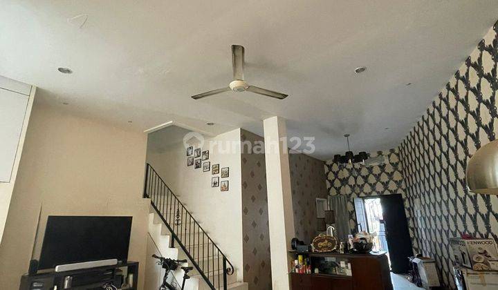 Di jual rumah semi furnish di grisenda dekat pantai indah kapuk 2