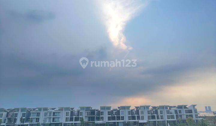 Rumah Golf Island 12x35 Ada Lift View Golf 3 Lantai 1