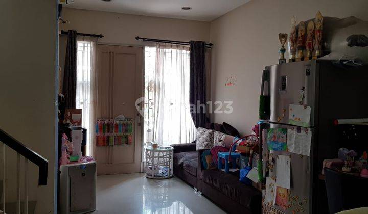 Rumah Golf Lake Residence Uk 6x15 Jakarta Barat, Murah Bagus  2