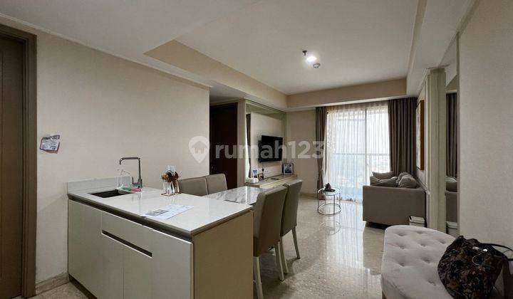 Full Furnish Apartemen Gold Coast 2 BR 2