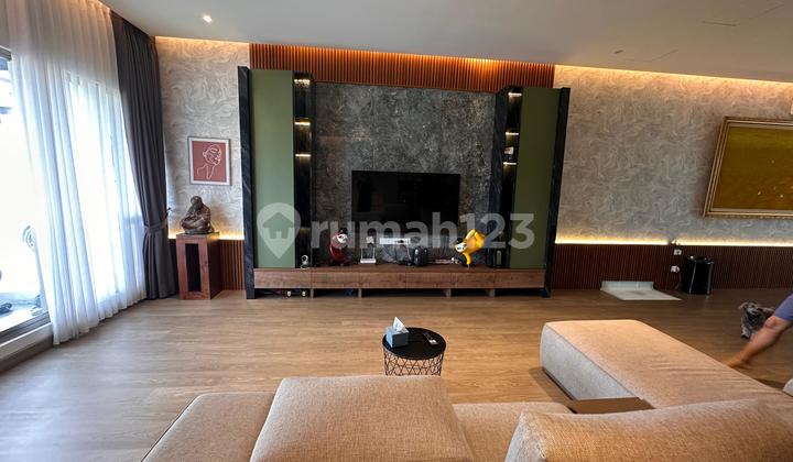 Full Furnished Rumah Golf Island Pik Ukuran 8x25 Hadap Utara