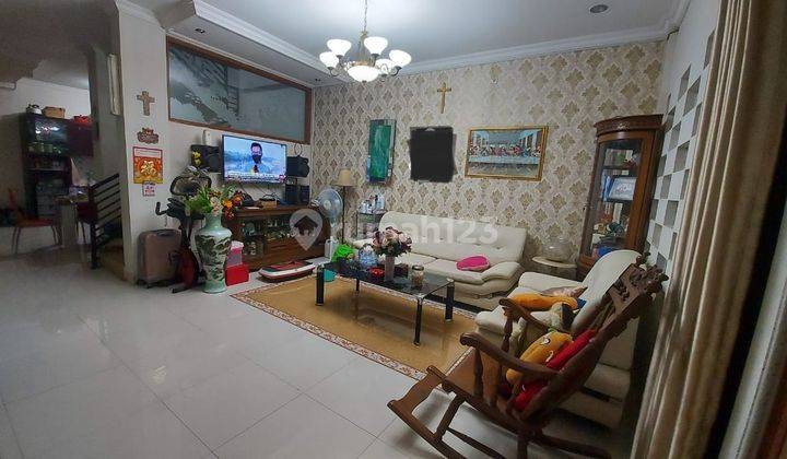ruang tamu rumah ready - turun harga