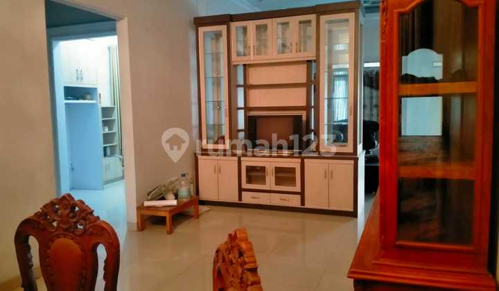 Rumah Siap Huni, 2 Lantai Perumahan Nirwana Estate Cibinong 2