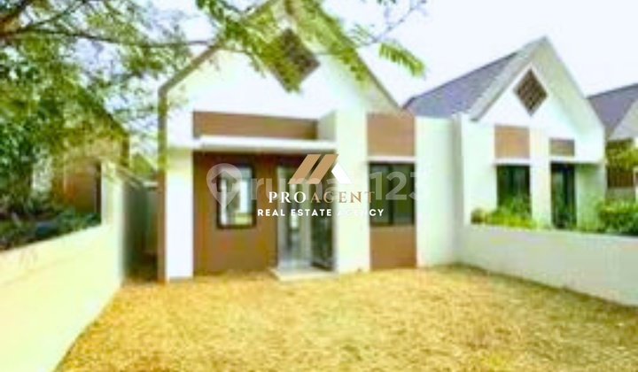 Minimalist Residence with Garden in a Comfortable Housing Complex 2