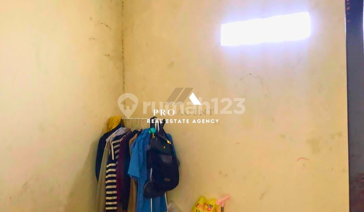 Take Over Renov-Ready House - Great Opportunity to Upgrade Your Home 2