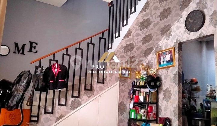 Rumah 2 Lantai - Lokasi Strategis & Nyaman 2