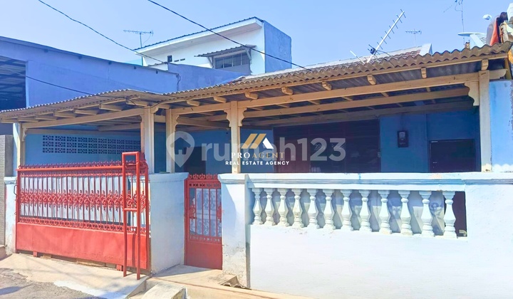 Rumah di Kawasan Strategis dan Nyaman