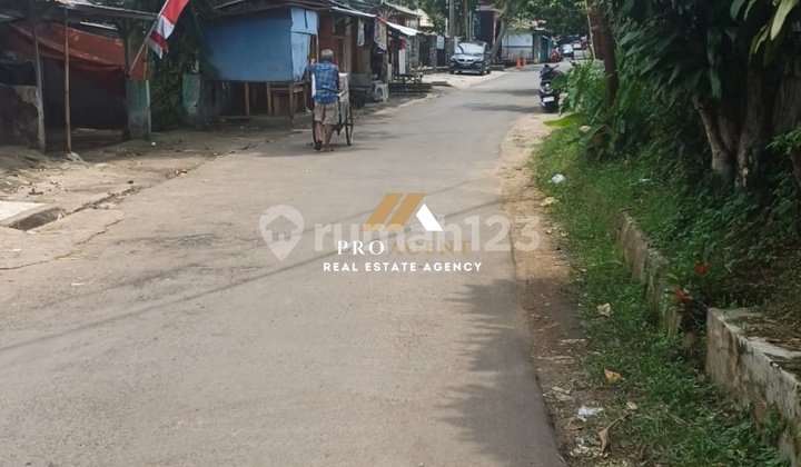 Hunian dengan Lahan Yang Luas - Siap Huni, Lokasi Prospektif dan Nyaman 2