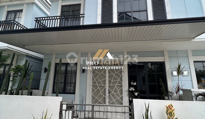 Hunian 2 Lantai dengan Desain Modern - Siap Huni & Strategis Hunian 2 Lantai dengan Desain Modern - Siap Huni & Strategis