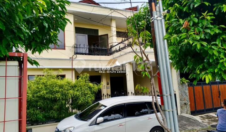 Dijual Rumah 2 Lantai Dekat Stasiun di Perumahan Depok Mulya 2