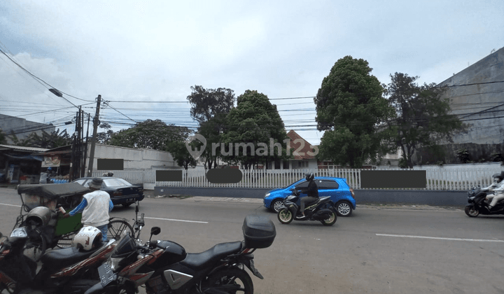 Dijual Rumah Tua Terawat di Pinggir Jalan Raya Cocok Untuk Usaha, Jalan Merdeka Kota Bogor 1