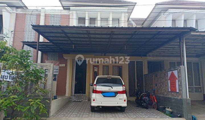 Rumah 2 Lantai Semi Furnish di Bukit Cimanggu City, Bogor 1