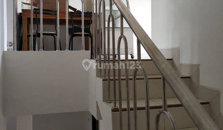 Rumah Bagus Disewakan di Alamanda Boulevar, Depok 17