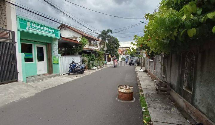 Rumah Dijual Lokasi Strategis di Komplek Dpr 2, Jakarta Barat 2