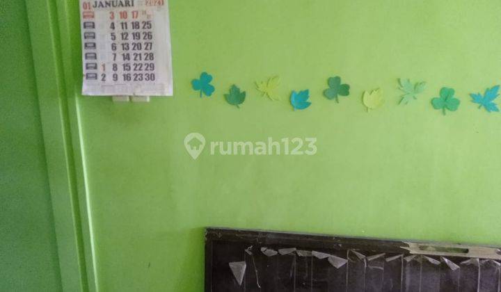 Rumah 2 Lantai Dijual di Jl. Layung Sari, Empang 7