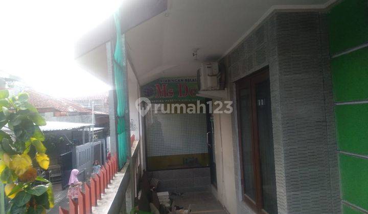 Rumah 2 Lantai Dijual di Jl. Layung Sari, Empang 15
