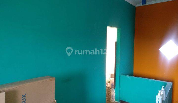 Rumah 2 Lantai Dijual di Jl. Layung Sari, Empang 23