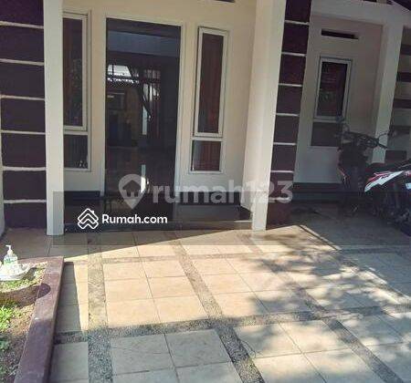 Dikontrakkan Rumah 2 Lantai di Bukit Cimanggu City 2