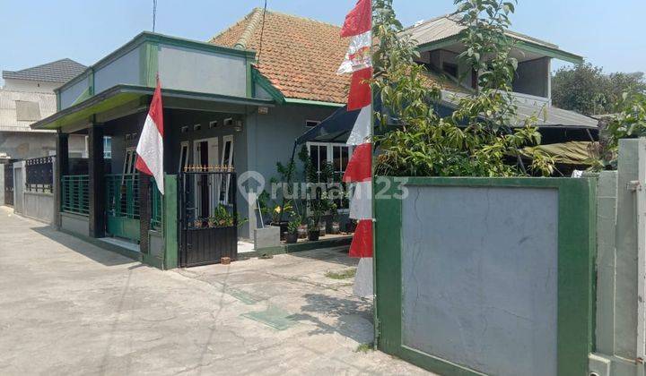 Rumah Dijual Beserta Furniture di Jalan Pemda, Bogor 1