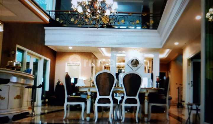 Nice House On West Pulomas Street Nice House On West Pulomas Street