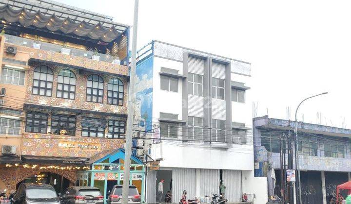 Dijual 2 Ruko Gandeng 3 Lantai SHM di Jalan Raya Bogor Jakarta 2