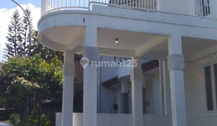 Dijual Rumah 2 Lantai Semi Furnish di Danau Bogor Raya 2