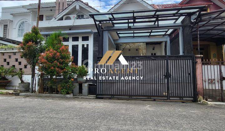 Dijual Rumah Semi Furnished di Bukit Cimanggu City, Kota Bogor 1