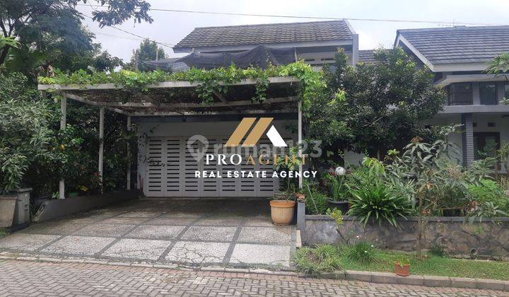 Dijual Rumah Besar 2 Lantai Siap Huni di Bnr, Bogor 1