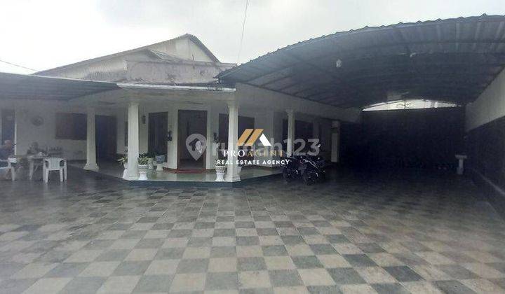 Jual Rumah Keluarga Besar Semi Furnished View Gunung Pamoyanan Bogor 2