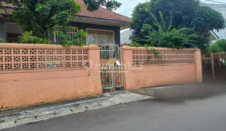 Dijual Rumah Tua Rapi Dan Terawat di Jalan Lolongok, Empang Bogor 1