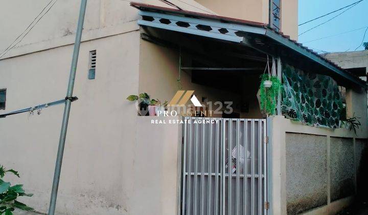 Dijual Rumah Murah 2 Lantai di Jalan Kukupu, Tanah Sareal 1