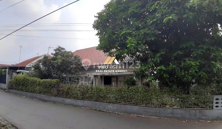 Dijual Rumah Tua Terawat di Jalan Cibalok Baru, Pabaton Bogor 2