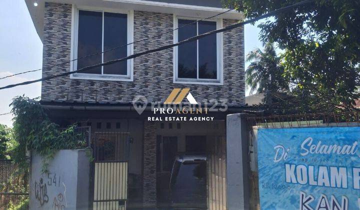 Dijual Villa 3 Lantai Plus Kolam Renang di Tamansari, Bogor 1