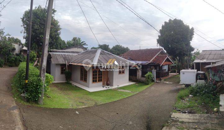 Dijual 2 Bangunan Rumah Siap Huni di Jalan Sumur Bandung, Depok 1