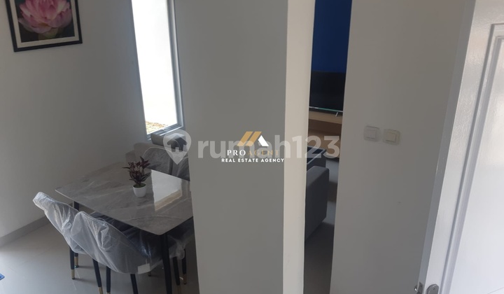ruang makan rumah baru 2 lantai siap