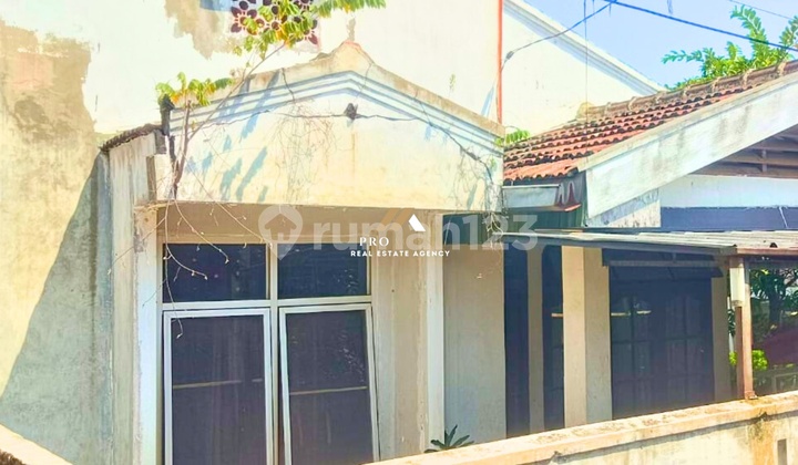 Hunian Rumah di Pusat Kota dengan Akses Strategis Hunian Rumah di Pusat Kota dengan Akses Strategis