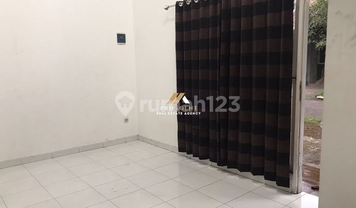 kamar tidur dijual rumah minimalis di pakuan