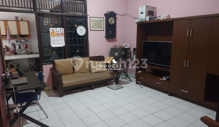 ruang keluarga dijual rumah murah siap huni