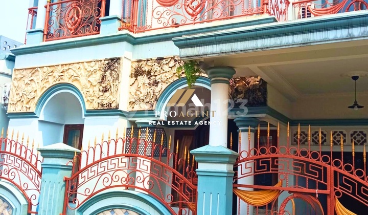 Hunian 2 Lantai yang Nyaman dan di Lokasi Strategis 